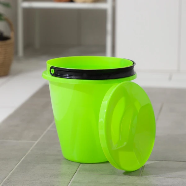Ведро 5л., Лайт, зеленое с крышкой